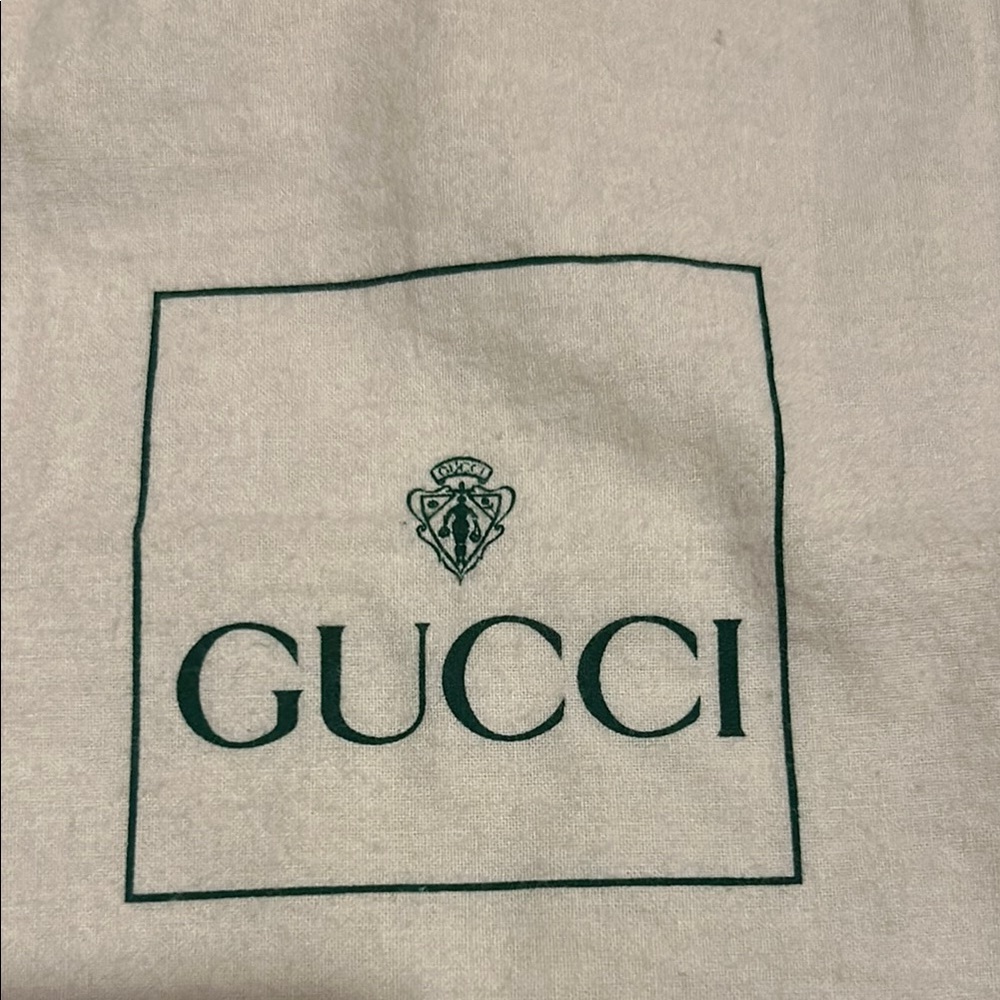 Vintage Gucci Cream Storage Bag - Picture 2 of 5